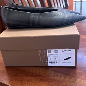 Burberry "Madelina Chk" Flat Shoe